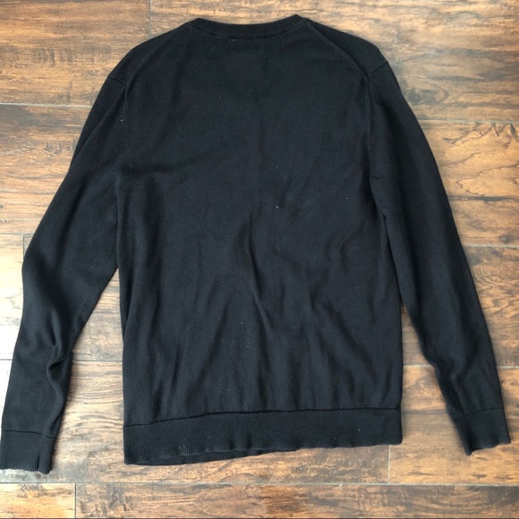 Old Navy Men’s Black V-Neck Sweater Size Medium - Picture 2 of 4